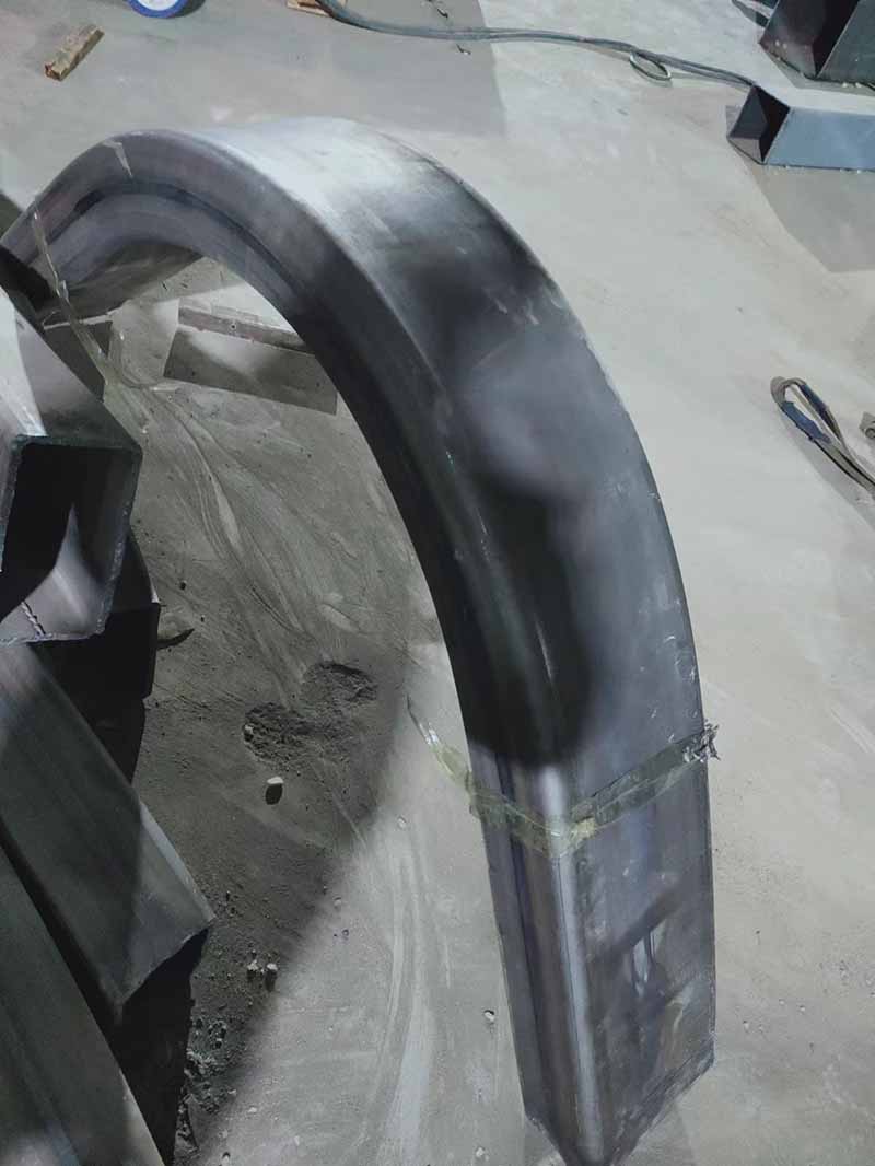 山东大型拉弯过程要注意哪些问题。